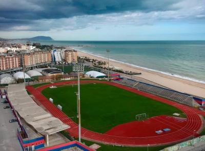 Civitanovese, la tribuna dello stadio torna disponibile: rossoblù a caccia della prima vittoria casalinga