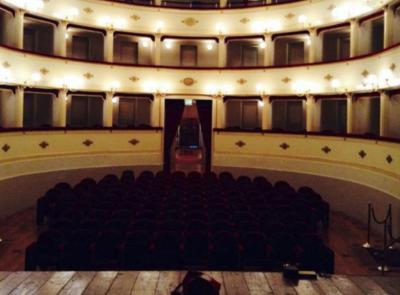 Civitanova, è tempo di premiazione per il primo concorso di poesia al teatro Annibal Caro