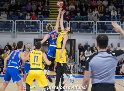 Serie B: il derby è di Recanati, Matelica straripante a Senigallia, Civitanova cade in casa