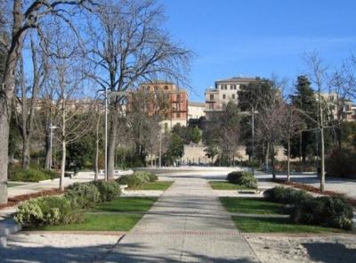 "Basta" alla violenza sulle donne: evento il 25 novembre ai Giardini Diaz di Macerata