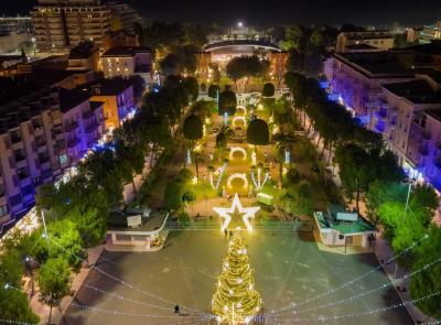 Natale a Civitanova, un universo di eventi dal 30 novembre. Concerto in piazza il primo dell'anno