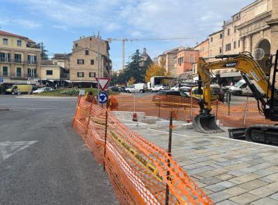 Macerata, quanto ci mancherà la svolta a destra su via Diomede Pantaleoni? È già polemica sui social