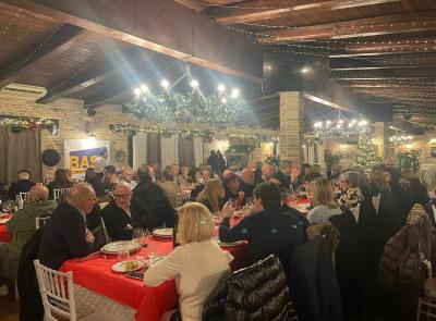 Base Popolare Marche: successo per la conviviale natalizia con contributo solidale a favore del Salesi