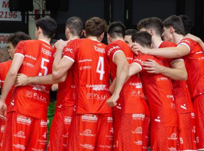 Ancora un sogno infranto per Pallavolo Macerata: vittoria strappata da Palmi al tie-break