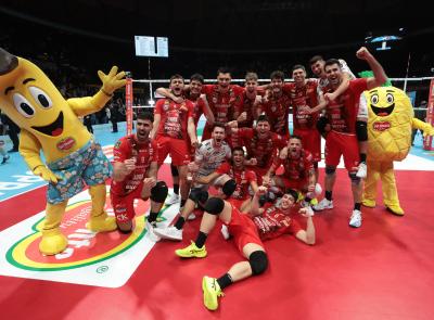 La Lube dello stratega Medei piega Trento al tie-break: è finale di Coppa Italia contro Verona