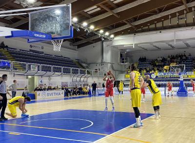 Serie B, Halley Matelica stoica: vince di un punto il derby contro la Svethia Recanati e consolida la vetta