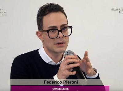 Tolentino, il tumulto politico non si stoppa: il consigliere Federico Pieroni passa al gruppo misto