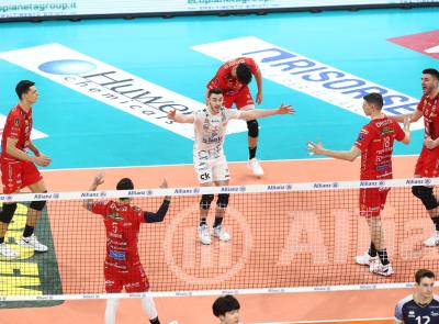 Lube Civitanova, è semifinale scudetto: Milano si arrende in 4 set in gara 4 dei quarti