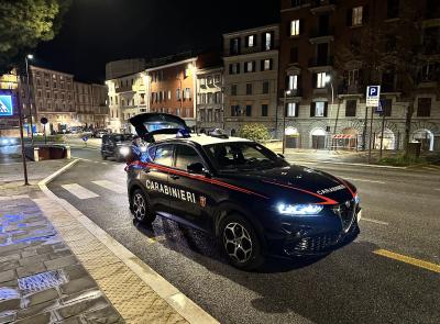 Macerata, due giovani di 21 anni trovati in possesso di hashish: segnalati al Prefetto