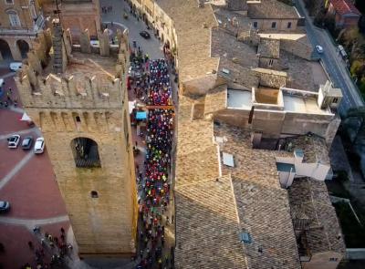 La Gran Fondo Leopardiana cambia data: Recanati capitale del ciclismo per un weekend La Gran Fondo Leopardiana cambia data: Recanati capitale del ciclismo per un weekend