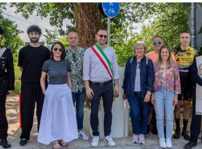Inaugurato il secondo tratto della pista ciclabile: il centro di Montecassiano collegato a Fontanelle Inaugurato il secondo tratto della pista ciclabile: il centro di Montecassiano collegato a Fontanelle