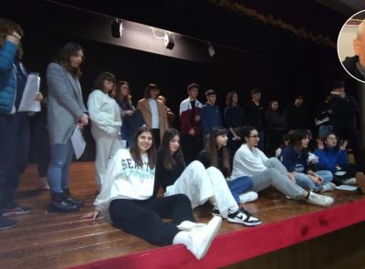 Tolentino, la parrocchia Santa Famiglia ricorda Don Serafino con uno spettacolo a 10 anni dalla scomparsa Tolentino, la parrocchia Santa Famiglia ricorda Don Serafino con uno spettacolo a 10 anni dalla scomparsa