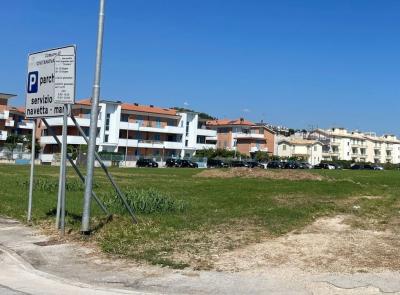 Civitanova si prepara all'estate 2025: 500 posti auto gratis in più fino a settembre