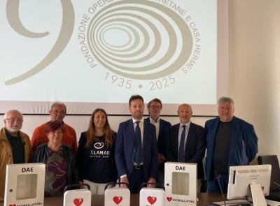 Scossicci, il litorale diventa cardioprotetto con i defibrillatori donati dalla Fondazione Opere Laiche