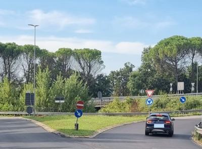 Macerata, lavori in corso in via Mattei: come cambia la viabilità