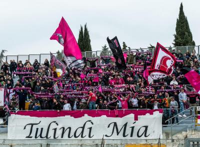 Finale playoff Montecchio-Tolentino, 400 biglietti in prevendita per i tifosi cremisi