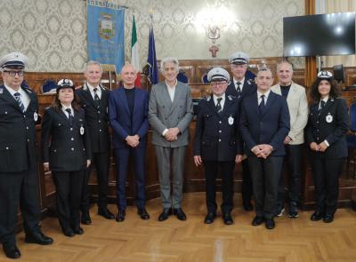 Macerata, polizia provinciale: nuovi gradi per gli agenti e 500 interventi in 5 mesi a tutela dell'ambiente