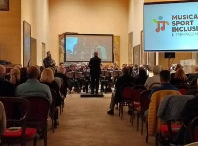 A San Ginesio nasce un’alleanza solidale tra Orchestra, Rotary e Unione Montana: musica, sport e inclusione A San Ginesio nasce un’alleanza solidale tra Orchestra, Rotary e Unione Montana: musica, sport e inclusione