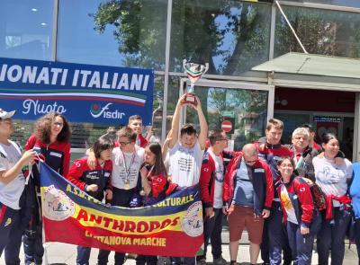 Nuoto paralimpico, l’Anthropos di Civitanova Marche chiude seconda in Italia: emozioni e successi a Torino