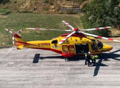 Schianto tra moto e auto a Corridonia: centauro 39enne trasportato a Torrette