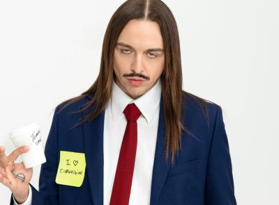 Dall'Eurovision al Mind Festival: Tommy Cash pronto a travolgere Montecosaro