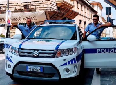 Tolentino, entrano abusivamente in uno stabile inagibile: denunciate due ragazze