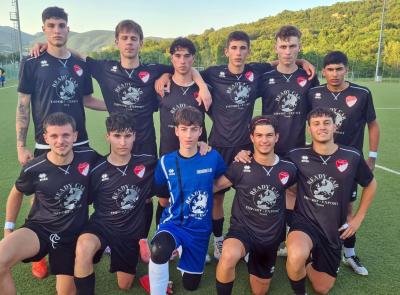 Carlini Orselli, Chiesanuova spietato a Castelraimondo: 3-0 alla Folgore e pass per i quarti