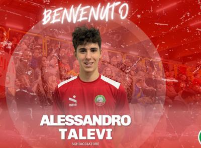 Pallavolo Macerata, freschezza in posto 4: Alessandro Talevi è un nuovo schiacciatore biancorosso Pallavolo Macerata, freschezza in posto 4: Alessandro Talevi è un nuovo schiacciatore biancorosso