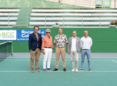Recanati, si rinnova il direttivo del Circolo Tennis Francesco Guzzini: Massimiliano Guzzini è il nuovo presidente Recanati, si rinnova il direttivo del Circolo Tennis Francesco Guzzini: Massimiliano Guzzini è il nuovo presidente