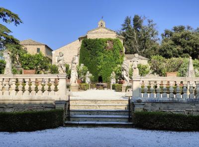 Potenza Picena, Villa Buonaccorsi riapre al pubblico: visite gratuite al giardino all’italiana Potenza Picena, Villa Buonaccorsi riapre al pubblico: visite gratuite al giardino all’italiana