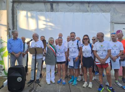 La fiaccola del Pellegrinaggio Macerata–Loreto fa tappa a San Severino