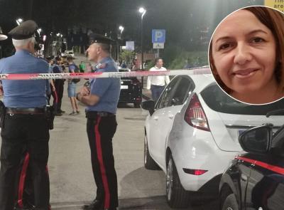 Tolentino, uccide l'ex moglie in strada. Arrestato il 55enne: "Volevo farlo" Tolentino, uccide l'ex moglie in strada. Arrestato il 55enne: "Volevo farlo"