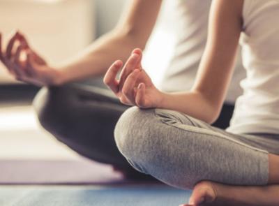 A Civitanova torna lo Yoga Day con lezioni gratuite per tutti A Civitanova torna lo Yoga Day con lezioni gratuite per tutti