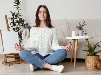 Cos’è la mindfulness e perché aiuta a combattere lo stress Cos’è la mindfulness e perché aiuta a combattere lo stress
