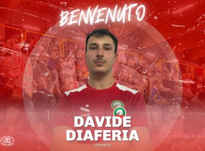 Pallavolo Macerata, freccia campana per l'arco di coach Giannini: ufficiale l'opposto Davide Diaferia