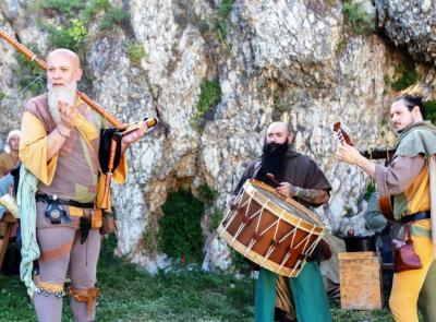 Palio dei Castelli, tornano le 'Feste medievali' nel borgo di Elcito Palio dei Castelli, tornano le 'Feste medievali' nel borgo di Elcito