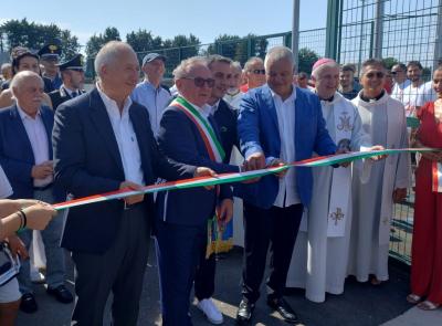Chiesanuova inaugura il campo sportivo rinnovato: dedicato alla memoria di don Guido Bibini Chiesanuova inaugura il campo sportivo rinnovato: dedicato alla memoria di don Guido Bibini
