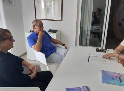 Ciarapica in visita alla Maenne: eccellenza civitanovese nella lotta alla fibromialgia