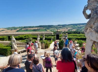Successo per la prima apertura del giardino di Villa Buonaccorsi: nuove visite in programma fino a settembre