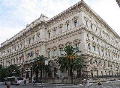 Bankitalia, crescita ferma nelle Marche: industria in calo, tiene il turismo