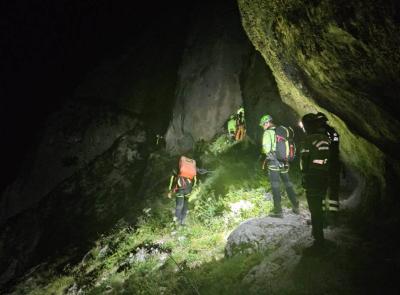 Notte di soccorsi sul Monte Bove: recuperati due alpinisti, uno è ferito Notte di soccorsi sul Monte Bove: recuperati due alpinisti, uno è ferito