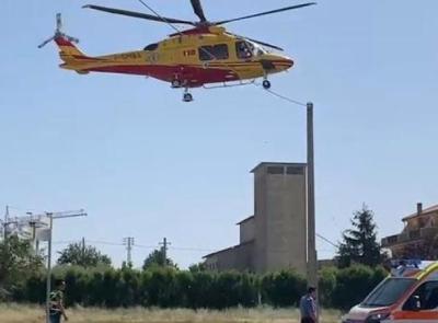 Civitanova, travolta da un’auto in retromarcia: grave una donna Civitanova, travolta da un’auto in retromarcia: grave una donna