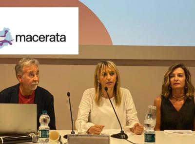 Macerata, il nuovo city brand divide e indigna: 'Un insulto alla bellezza, il Comune lo ritiri" Macerata, il nuovo city brand divide e indigna: 'Un insulto alla bellezza, il Comune lo ritiri"