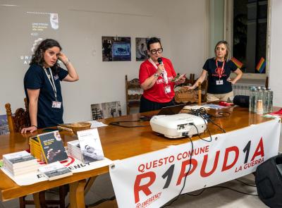 "No al riarmo": inaugurata la mostra di Emergency a Potenza Picena "No al riarmo": inaugurata la mostra di Emergency a Potenza Picena