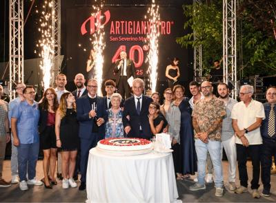 San Severino, Artigianvetro festeggia 40 anni di eccellenza e innovazione San Severino, Artigianvetro festeggia 40 anni di eccellenza e innovazione