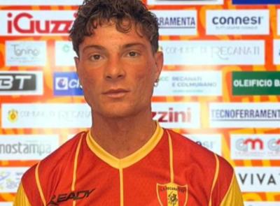 Recanatese, a centrocampo ecco l'ex Civitanovese Domizi: "Arrivo in una squadra seria e ambiziosa"
