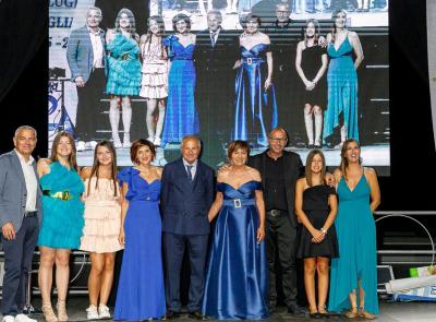 Mogliano, Righetto festeggia 50 anni di eccellenza gastronomica: dalla porchetta di nonno Saverio ai catering Mogliano, Righetto festeggia 50 anni di eccellenza gastronomica: dalla porchetta di nonno Saverio ai catering