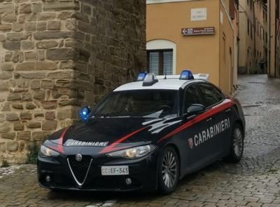 Camporotondo, picchia la moglie davanti ai figli mandandola al Pronto Soccorso: arrestato 37enne