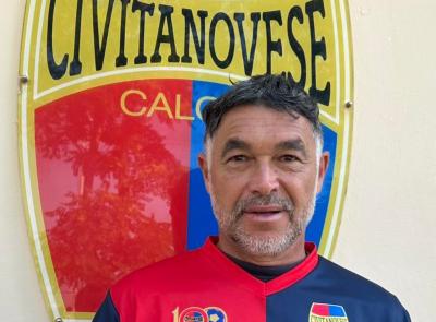 Presidenza vacante ma nuovo organigramma: Mercanti è il nuovo allenatore della Civitanovese Presidenza vacante ma nuovo organigramma: Mercanti è il nuovo allenatore della Civitanovese