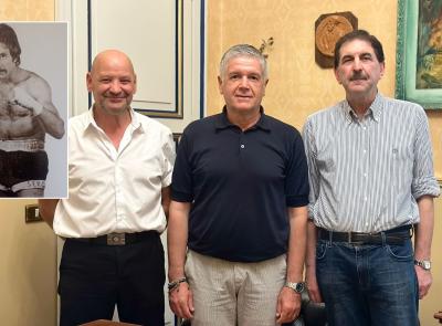 50 anni dal titolo italiano: Civitanova celebra il pugile Sergio Emili 50 anni dal titolo italiano: Civitanova celebra il pugile Sergio Emili